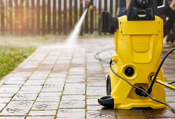 Best Sidewalk and Walkway Cleaning  in Gladeview, FL